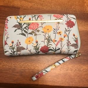 Steve madden wallet wristlet